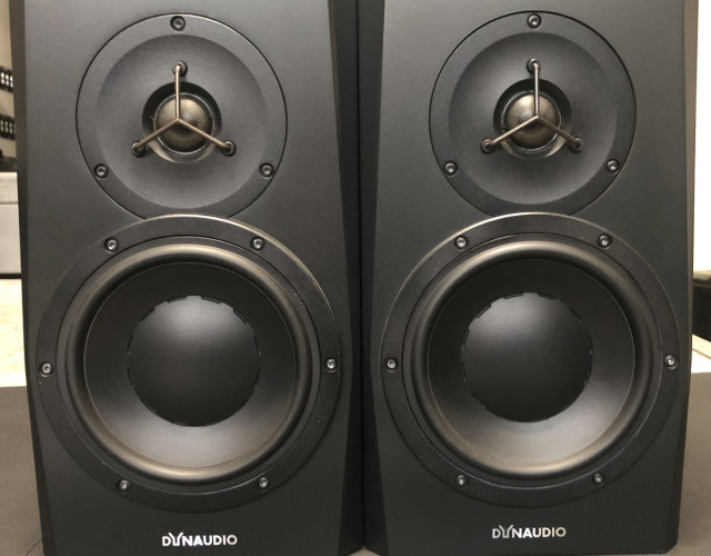 Monitores Dynaudio bm5 mkIII