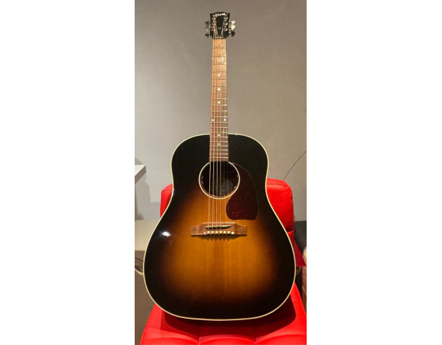 Guitarra acústica Gibson J45 Standard