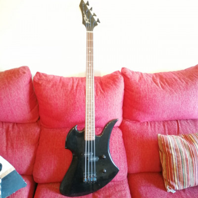 BC Rich Mockingbird Standard Bass