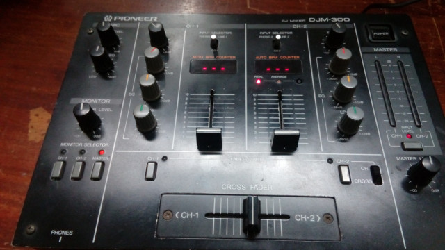 Mesa mezclas PIONEER DJM300 Black