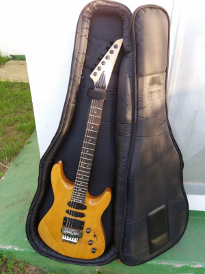Guitarra Yamaha RGX (activa)