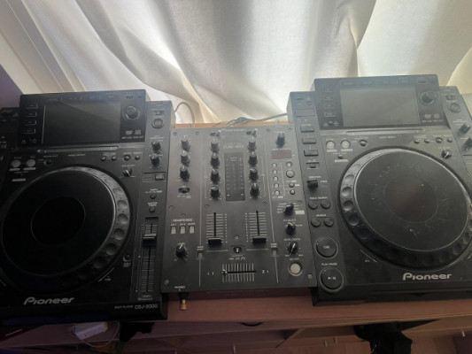 2 cdj-2000 y pioneer mixer djm-400