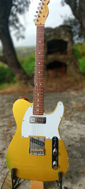 Fender MJT Telecaster p90 (USA) Mystic Aztec Gold (1.750€)