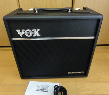 VOX VT40+ con muy poco uso!