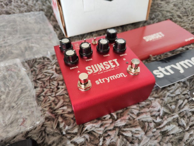 Pedal de Guitarra Strymon Sunset NUEVO y GARANTÍA