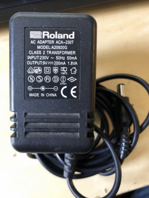 Roland TR-8 adaptador original