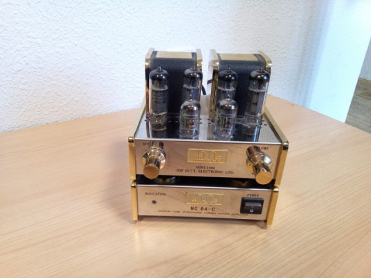 Amplificador a válvulas MINI 1998 MC84-C