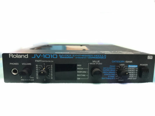 Roland JV-1010