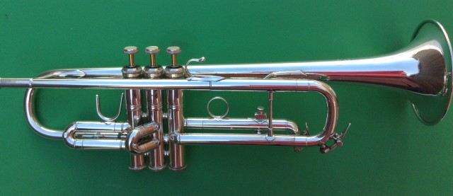 trompeta Bach Mercedes