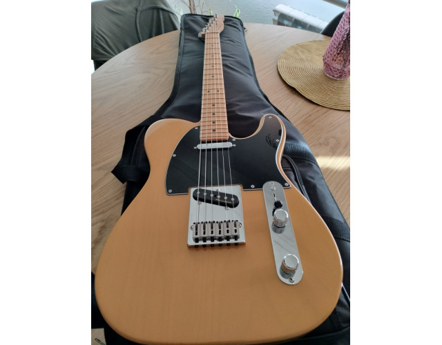 Fender telecaster 2 plus