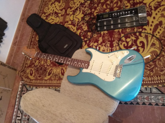 Fender Stratocaster MIM classic 60 placid blue con Texas Special