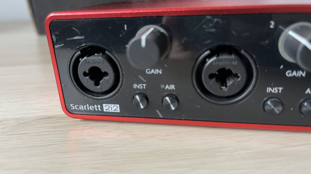 Focusrite Scarlett 2i2 interfaz USB 3rd Gen