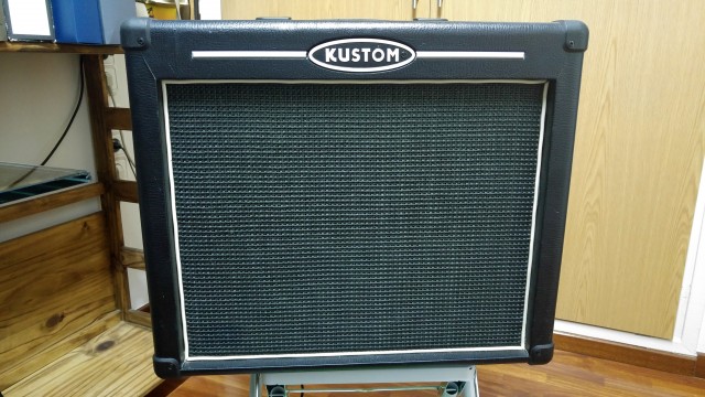 Amplificador KUSTOM HV65 Híbrido