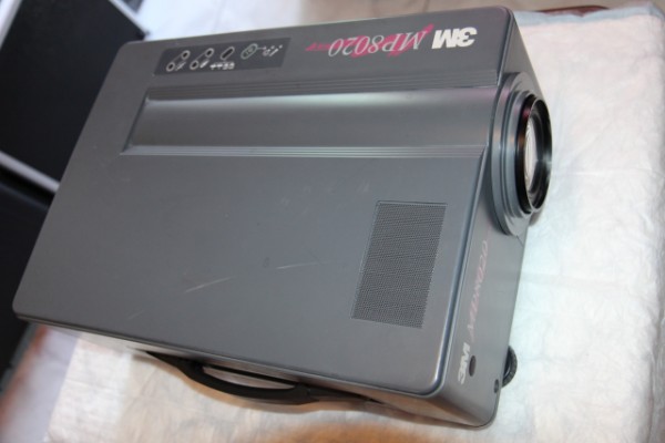 Proyector video 3M-MP8020