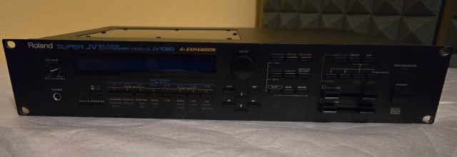 Roland JV 1080
