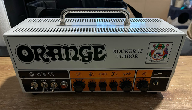 Orange Rocker 15 Terror