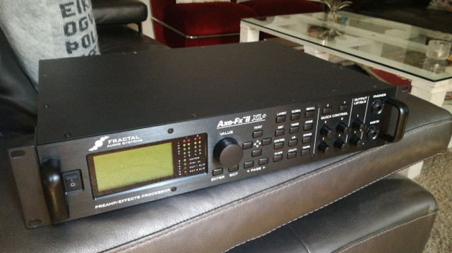 Fractal Audio Axe FX II XL+