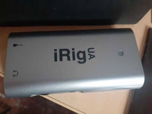 Irig UA para enchufar guitarra al movil