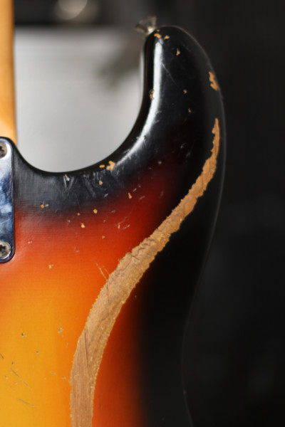 Fender Stratocaster [cuerpo 1966]