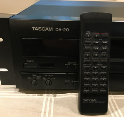 Dat Tascam DA-20