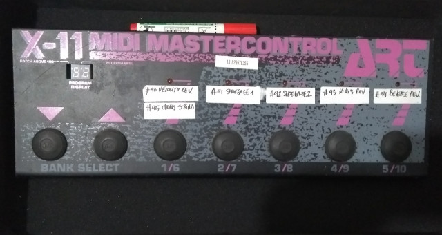 Pedalera MIDI  x-11 mastercontrol (o cambio)
