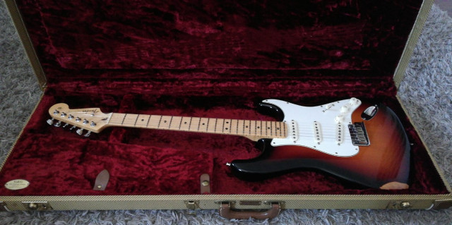 (O VENDO) Fender stratocaster custom classic 2008 (custom shop)