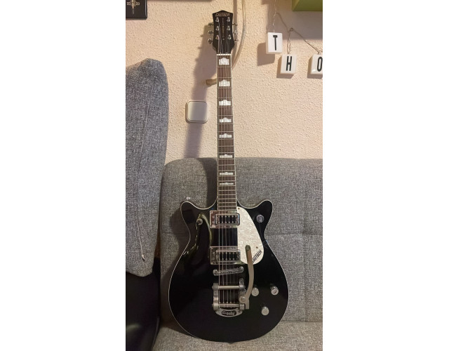 Gretsch G5441T double Jet black Bigsby