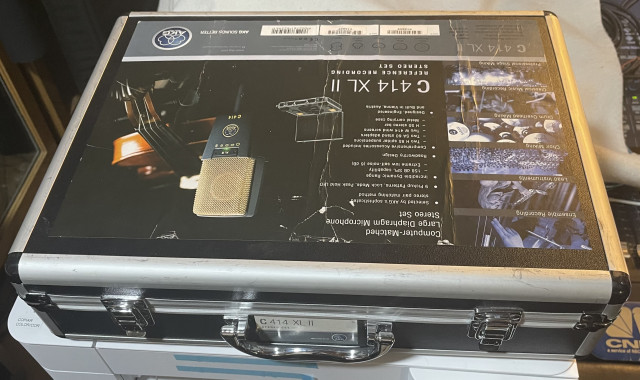 Micrófonos AKG c-414 B-xls , AKG c-1000s, AKG C-452b