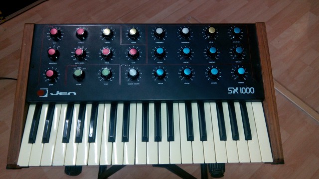 Sintetizador JEN SX1000