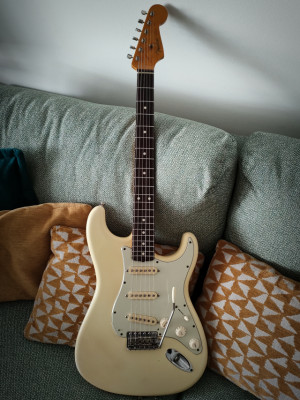 Fender Stratocaster Vintage Hot Rod 62 Olympic White