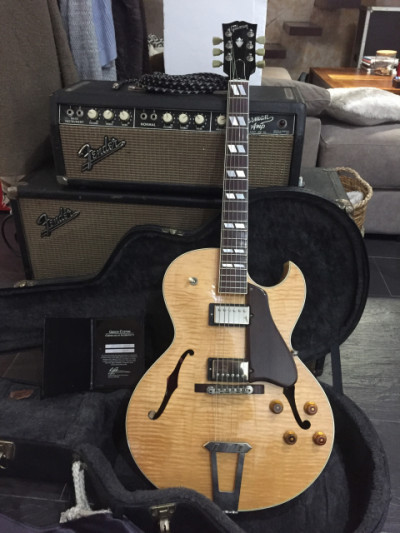 Gibson ES-175 custom shop