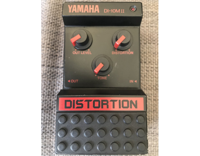 Yamaha DI-10M II Distortion