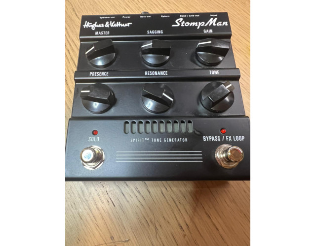 Hughes & Kettner StompMan Amplificador Pedal