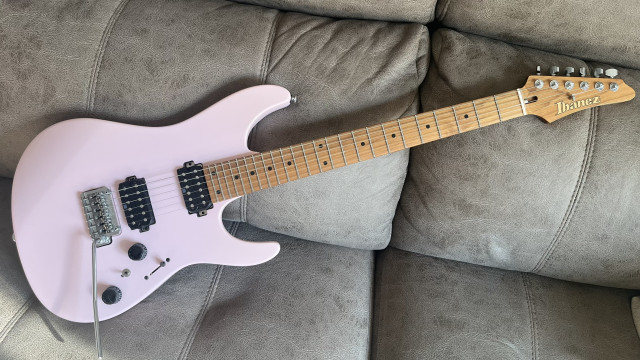 Ibanez AZ2402 Prestige