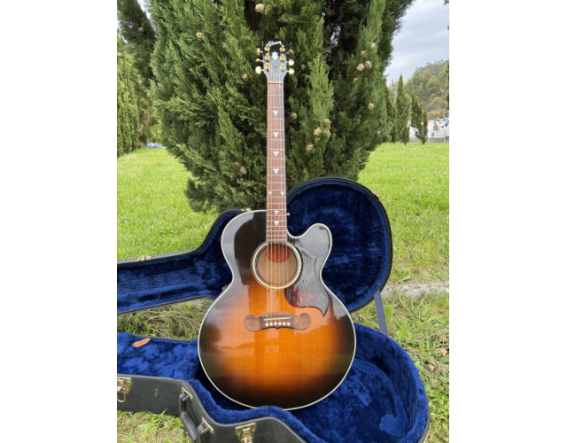 Gibson J-180 EC
