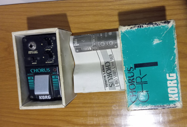 Korg Chr,-1 chorus analogico 80's