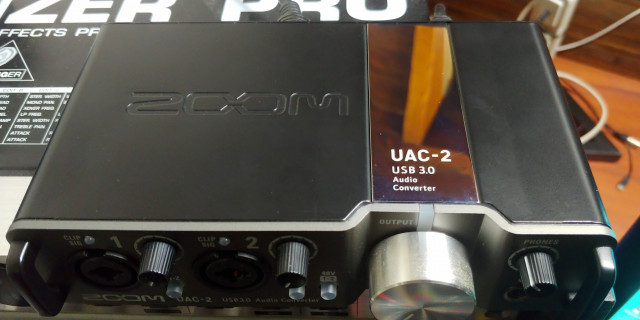 Interfaz Zoom UAC-2 USB3