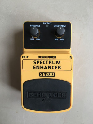 Spectrum Enhancer SE200