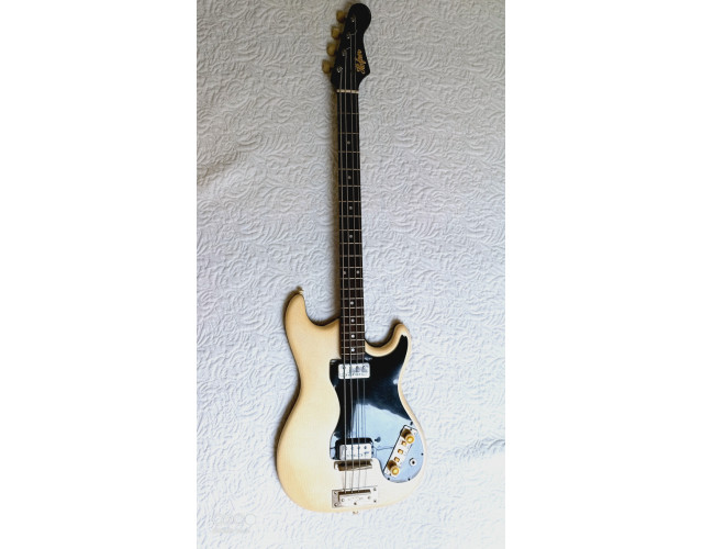Bajo Hofner 182 (1965) - escala corta.