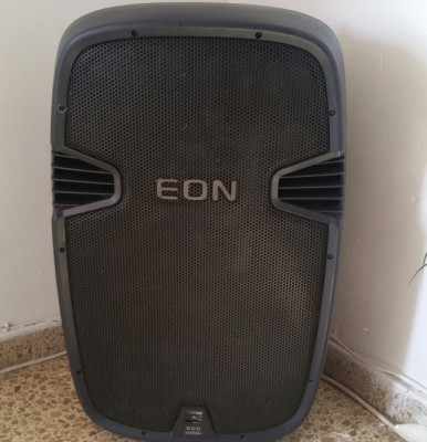 JBL EON 515Para despiece