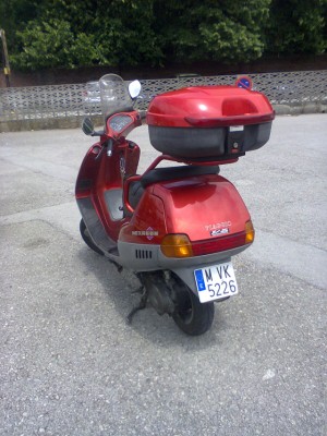 Moto Piaggio Hexagon 150