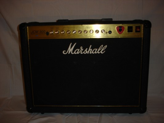 MARSHALL JCM 900. Vintage. Amplificador Combo a Válvulas. 100W/50W