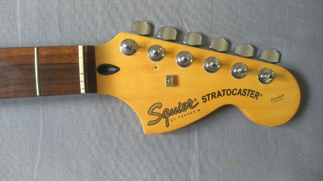 Mástil Squier de Calidad .. Agujeros Fender