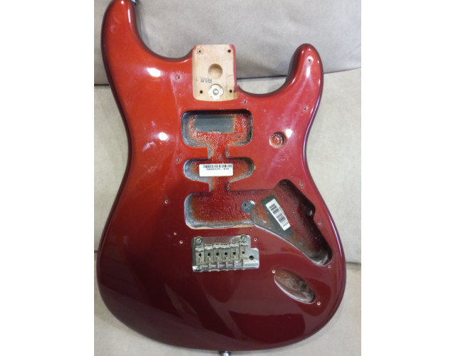 Cuerpo Fender Stratocaster American Standard color Candy Apple Red
