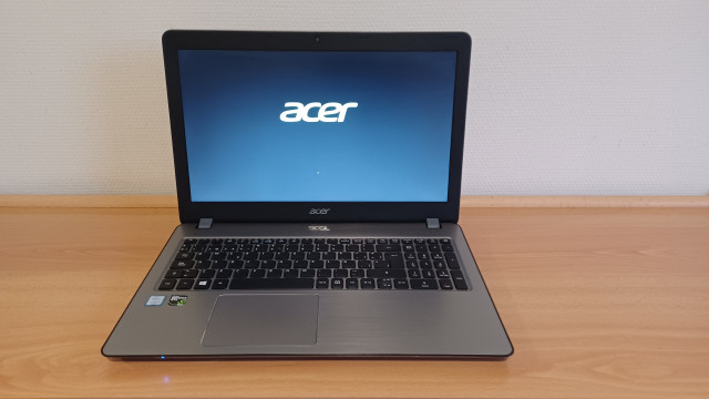 Portátil Acer Intel i5. Ram 16GB DDR4. SSD240 GB NVMe+HDD500GB dos Graficas