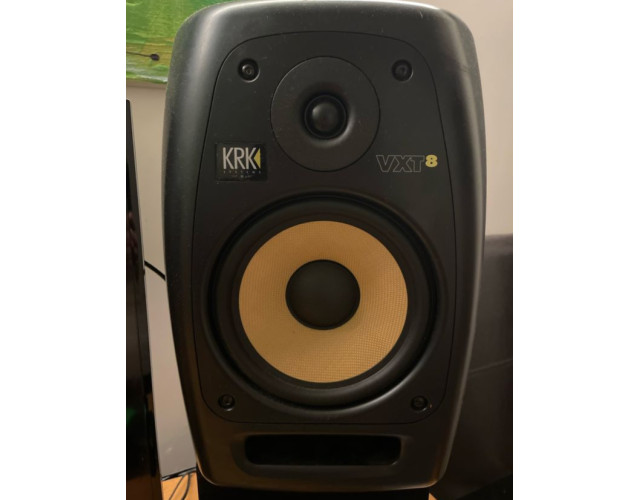 Monitores KRK VXT 8