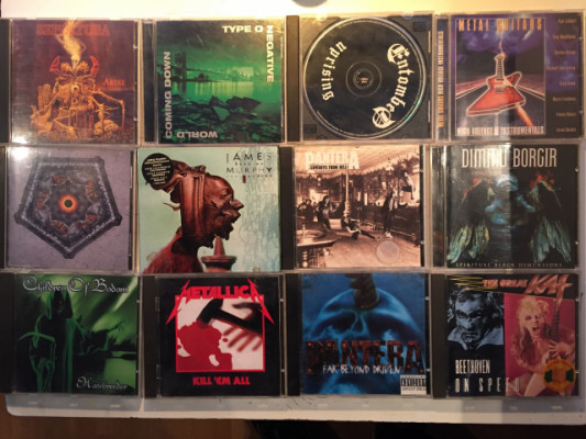 CD's de rock, metal,heavy,pop,reggae,clásica.