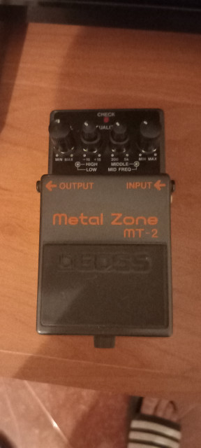 Boss Metal zone