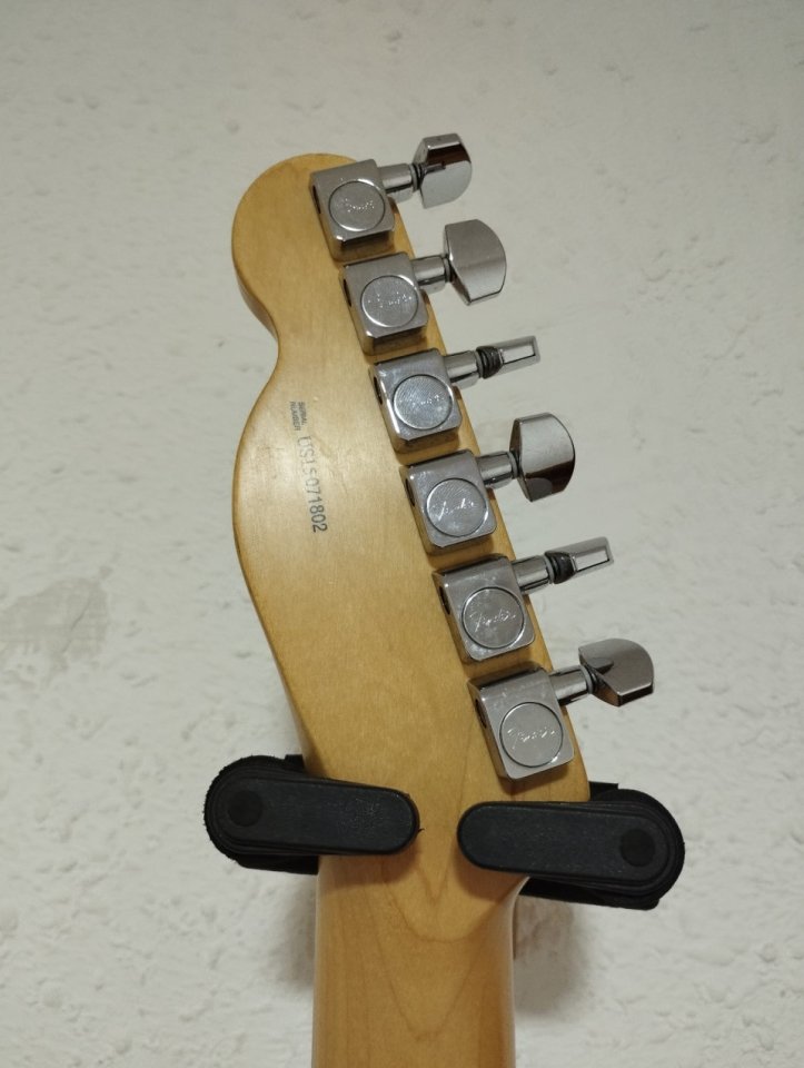 Fender telecaster 2016 Limited Edition American Standard de segunda mano · Foto 4 de 9 · Málaga · 1200 €