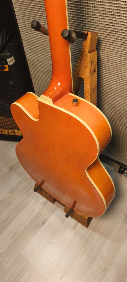 Gretsch Electromatic G5120 de segunda mano · Foto 2 de 7 · Barcelona · 550 €